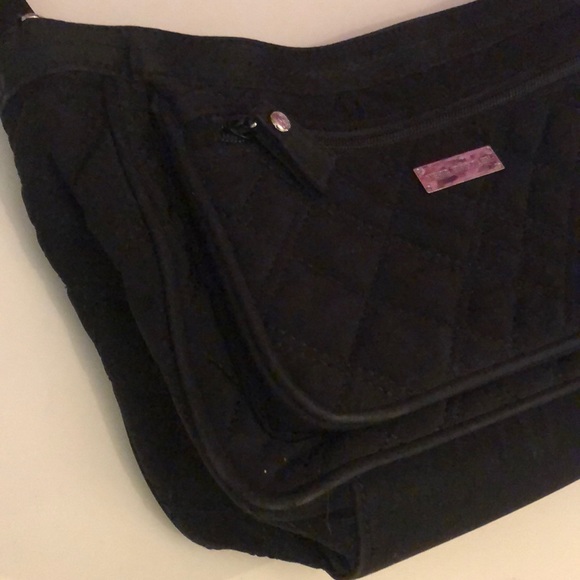 VERA BRADLEY NIOR ALL BLACK SHOULDER BAG - GUC - Picture 4 of 8